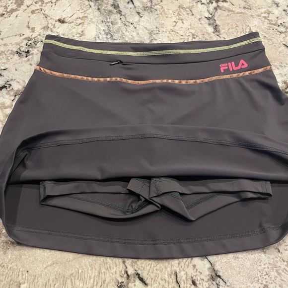 Fila sport grey women’s athletic skort size Small - Picture 2 of 8